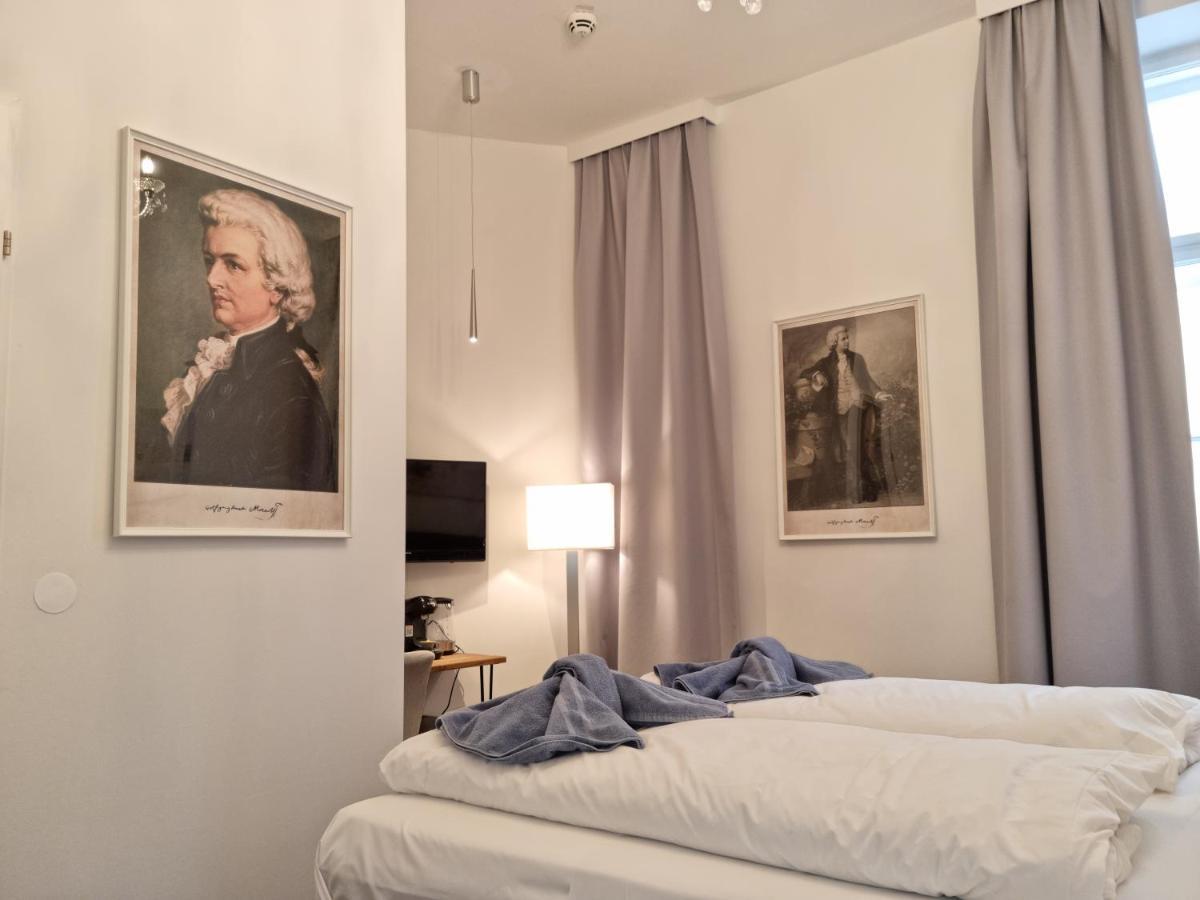 Mozart - Newly Renovated Gasthof Wien